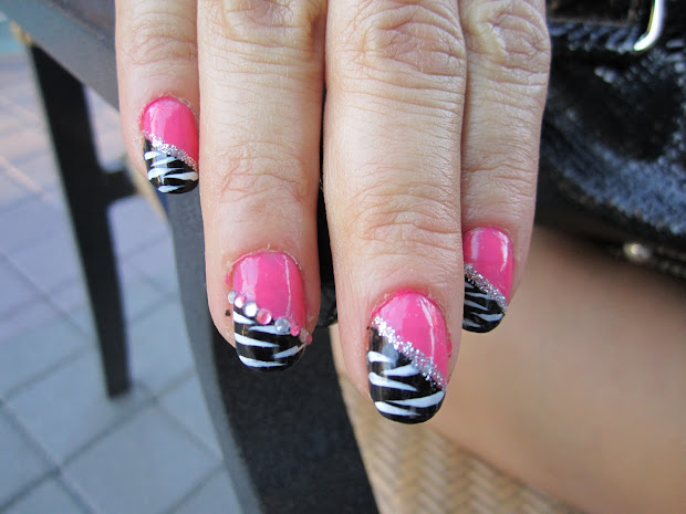 blanca1018 pink and black zebra