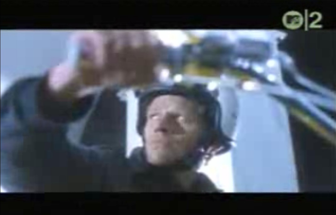 [scg010807_1352_51.jpg]