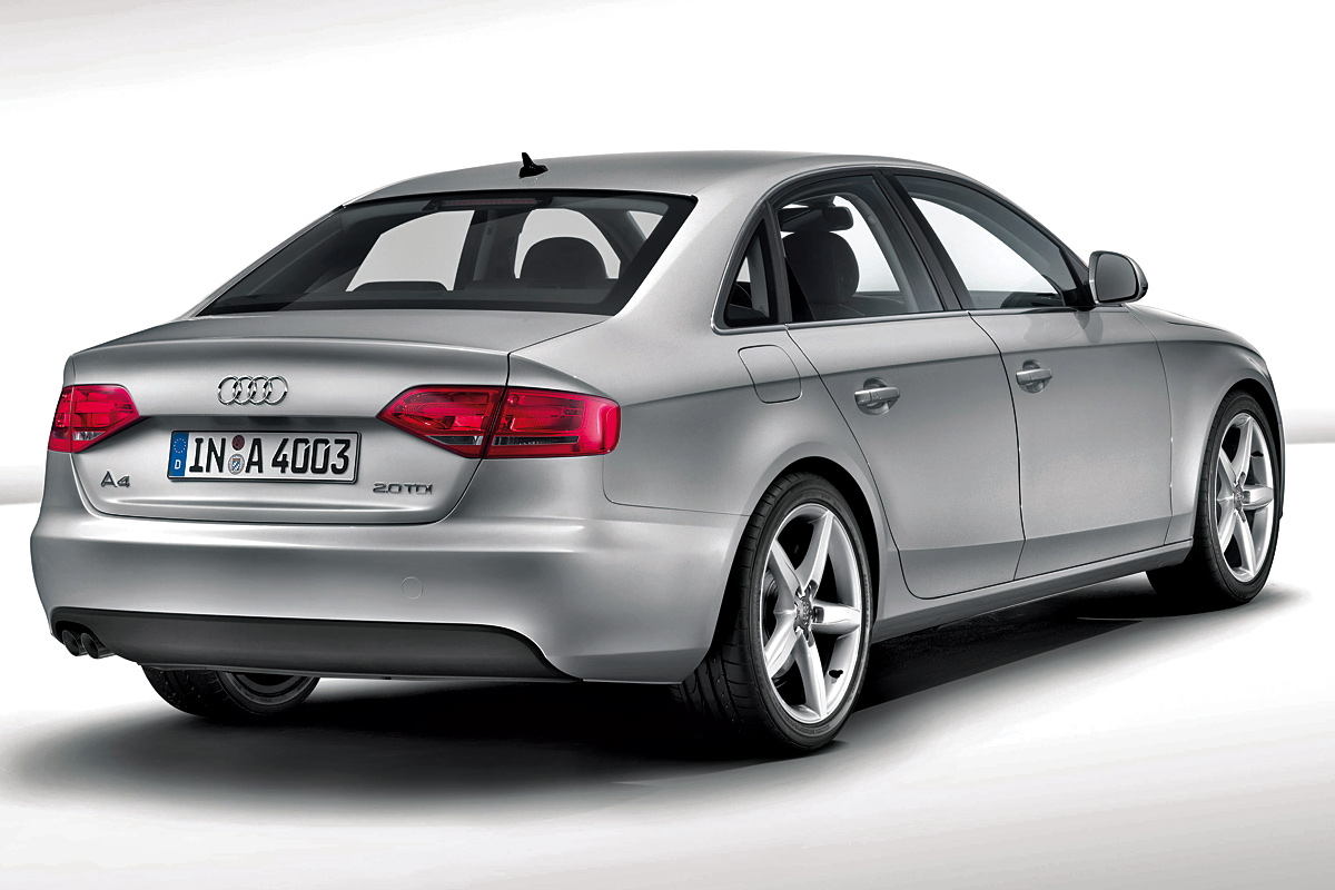 http://4.bp.blogspot.com/_lRdb2xWu60s/Sw_SAMdGksI/AAAAAAAABP8/Z4GwCVjgJyU/s1600/audi%20a4%20trasera.jpg