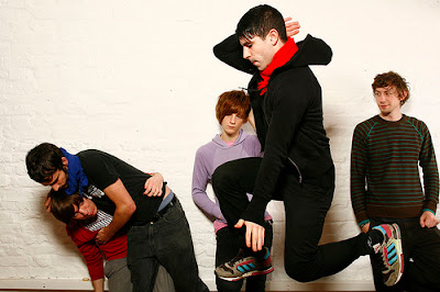 Foals make you wanna Jump Jump