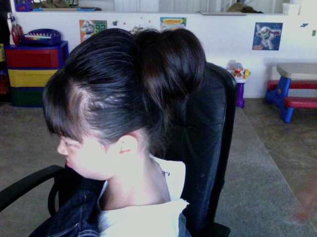 expiramenting with sandys hair