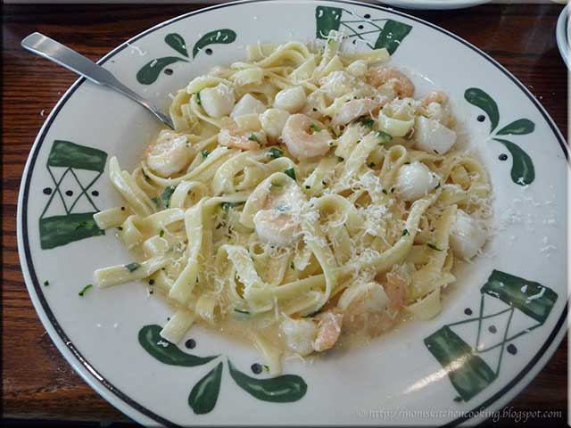 october is national pasta month so where better to indulge in pasta than an italian style eatery olive garden offers several pasta dishes so were plenty to - Olive Garden Lima Ohio october is national pasta month so where better to indulge in pasta than an italian style eatery olive garden offers several pasta dishes so were plenty to - Olive Garden Lima Ohio
