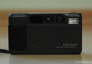 Jules eating guide to Malaysia & beyond: Contax T2 - It's a 