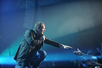 The best Scottish music photo of 2009 Andy+Thorn+-+Simple+Minds