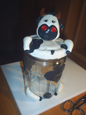 Fabrica Da Cor E Fantasia Pote Com Aplicacao Em Fimo Vaca Com Argola