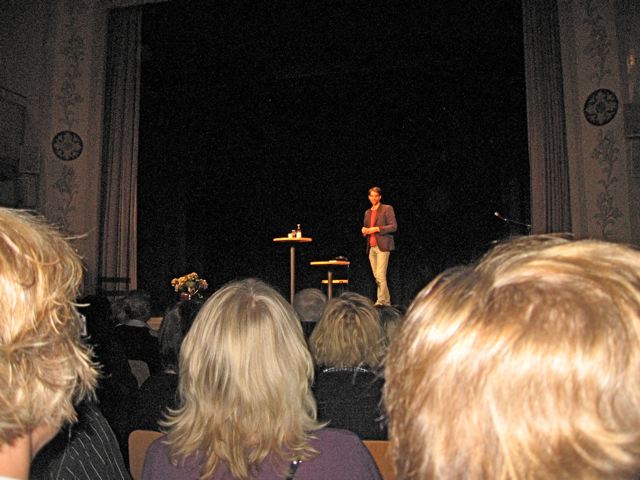 [IMG_3581.jpg]
