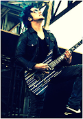 Synyster Gates is my everythings :)