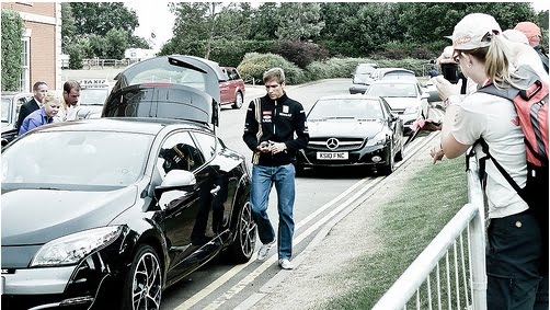 petrov+renault+megane.jpg