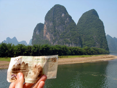 Everyone on the boat pulled out a twenty. Everyone.