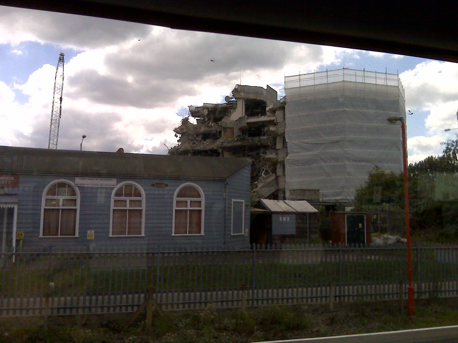 [=?Windows-1252?B?SU1HMDAxOTMuanBn?=-772422]