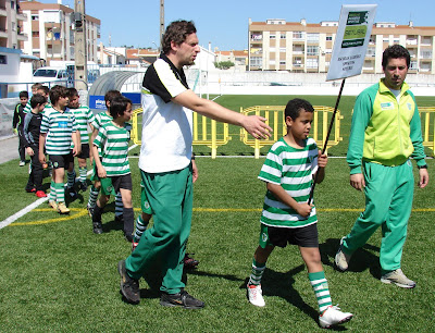 Escolas B: Vencem Torneio III