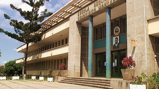 sentir maputo: Maputo - escola secundária Francisco Manyanga - liceu