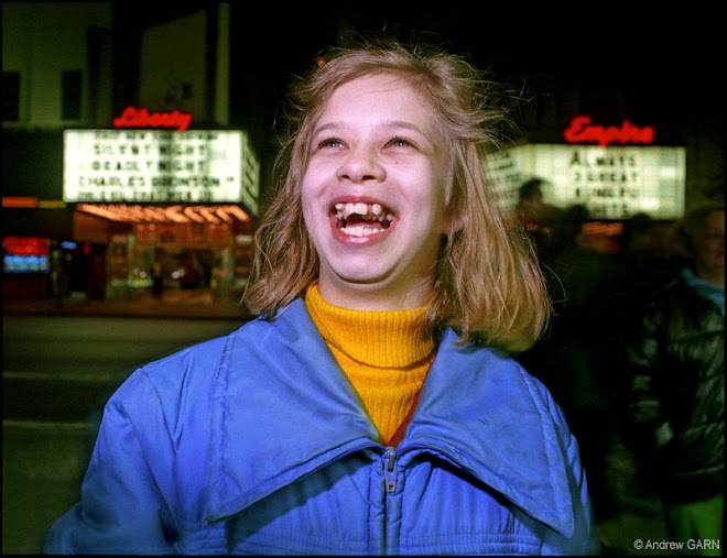 girl with many teeth