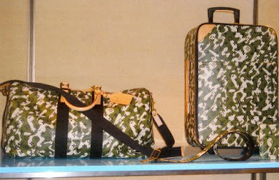 louis vuitton x takashi murakami monogramouflage duffle bag