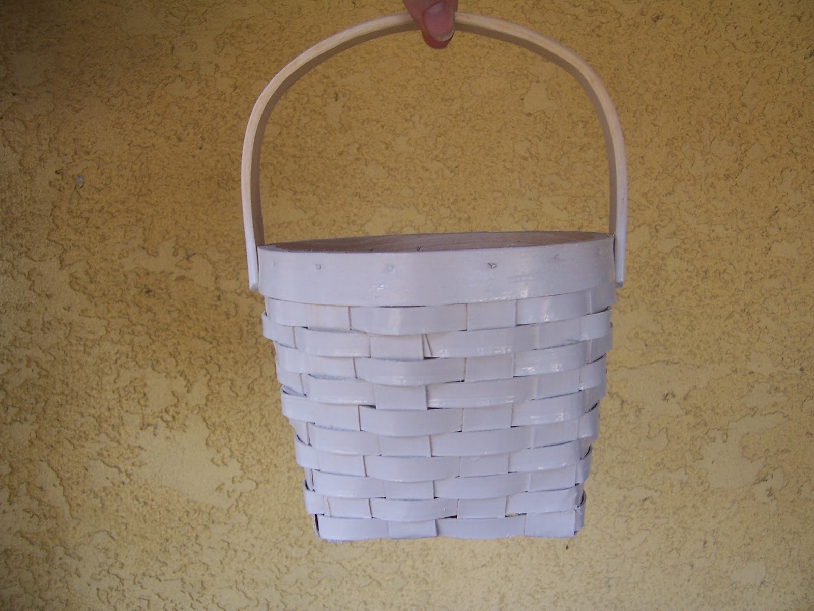 Happy Homemaker Me Flower Girl Baskets