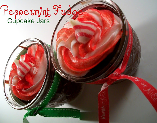 http://4.bp.blogspot.com/_lpt2kTYCqUQ/TQawl7AGEPI/AAAAAAAADgw/UXXxWRlbSjg/s1600/Peppermint+Fudge+Cupcake+Jars.jpg