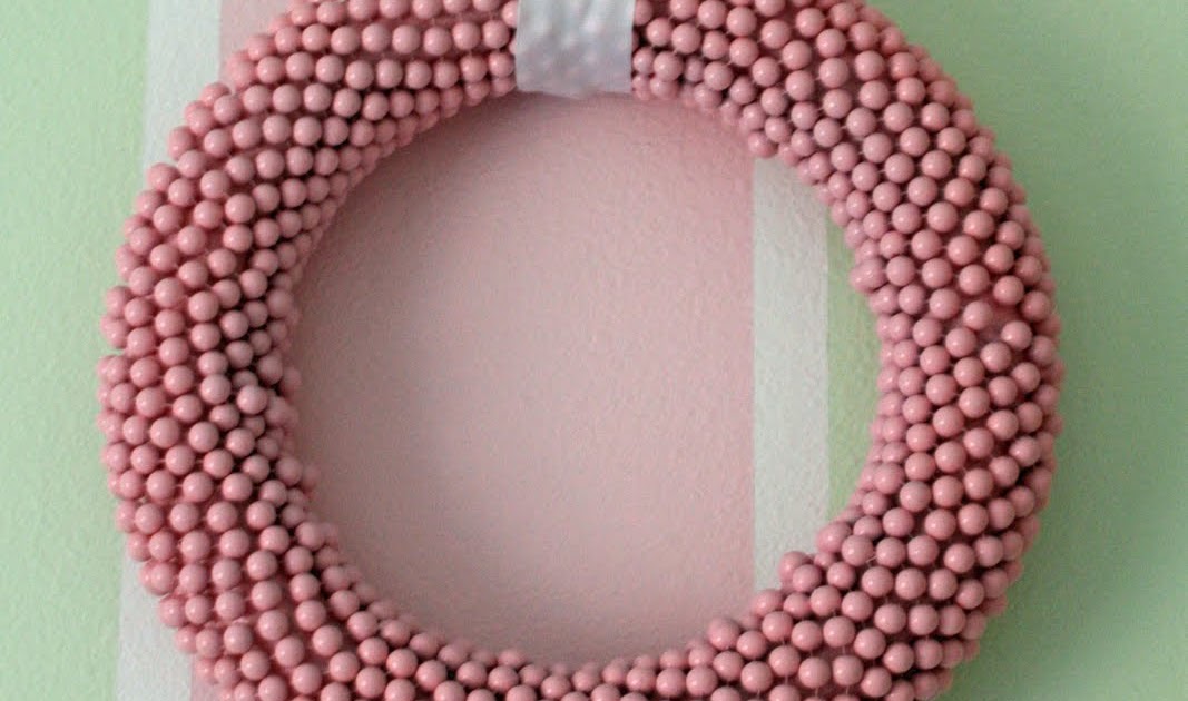 Someday Crafts Wreaths from beads, clotheslines and paper bags