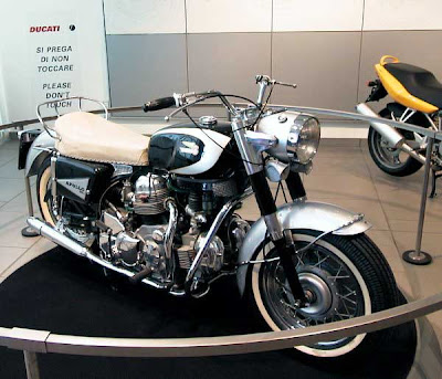 Ducati Berliner 1260 Apollo