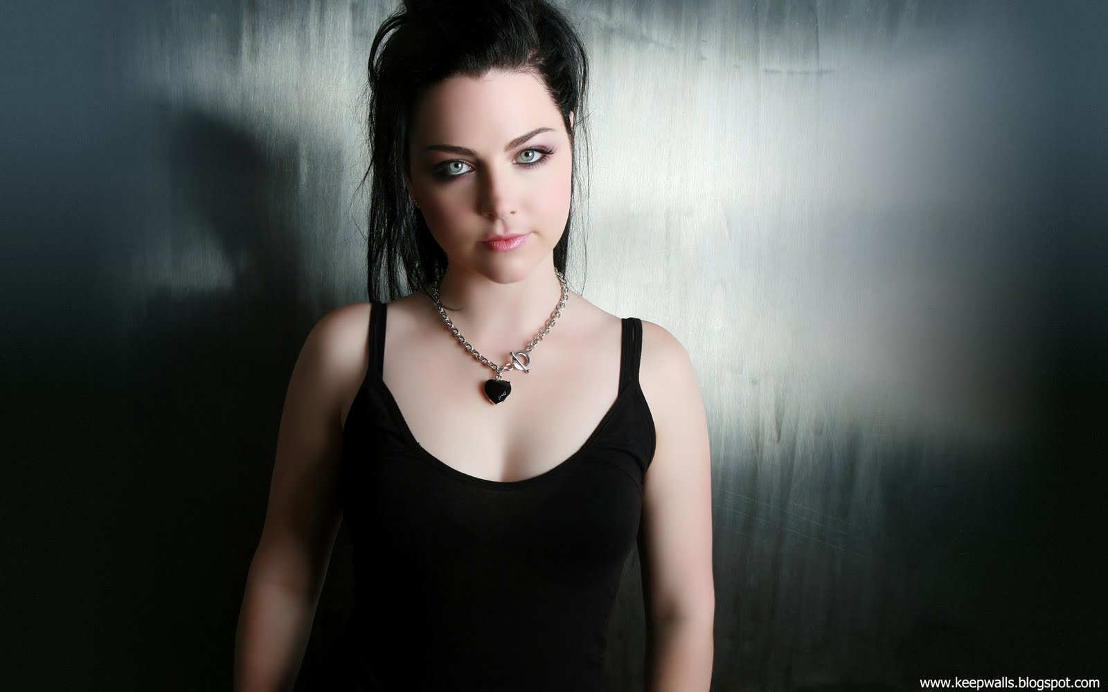 Amy lee nip slip