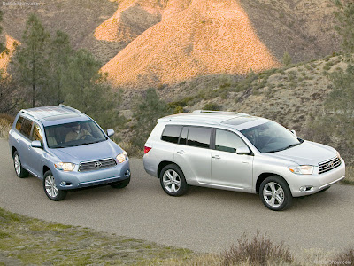 2008 Toyota Highlander Hybrid. Toyota Launches 2008