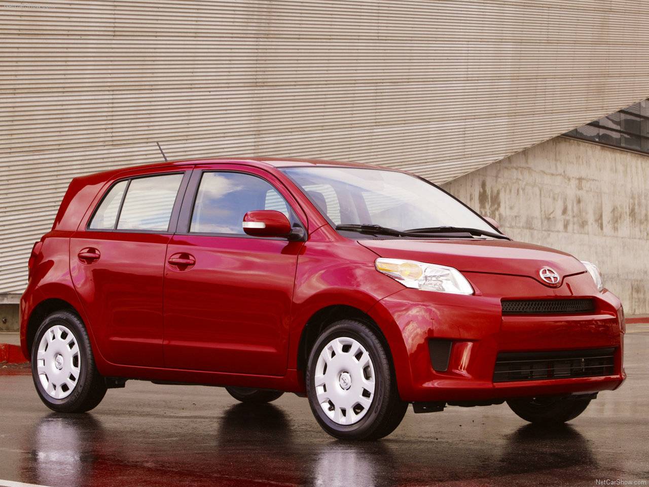 http://4.bp.blogspot.com/_lsyt_wQ2awY/SgvDSD0C-MI/AAAAAAABdgs/Sjt3AB91Hm8/s1600/Scion-xD_2008_1280x960_wallpaper_01.jpg