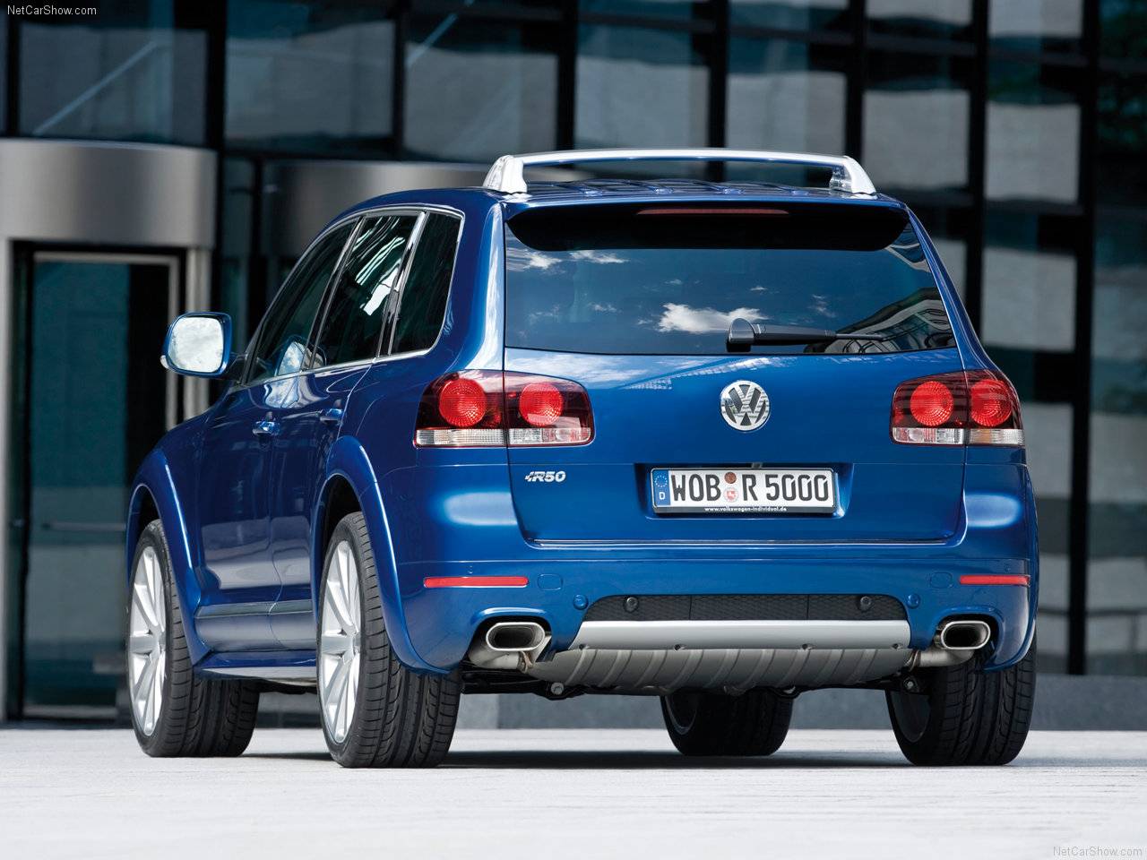 http://4.bp.blogspot.com/_lsyt_wQ2awY/TFFfU8z13tI/AAAAAAACAEw/M6j6Zwz-WaQ/s1600/Volkswagen-Touareg_R50_2008_1280x960_wallpaper_06.jpg
