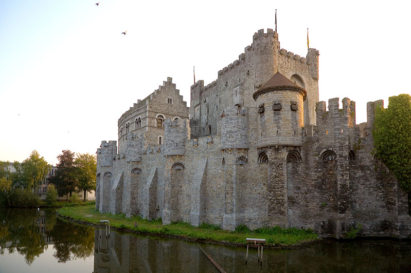 [gent3.jpg]