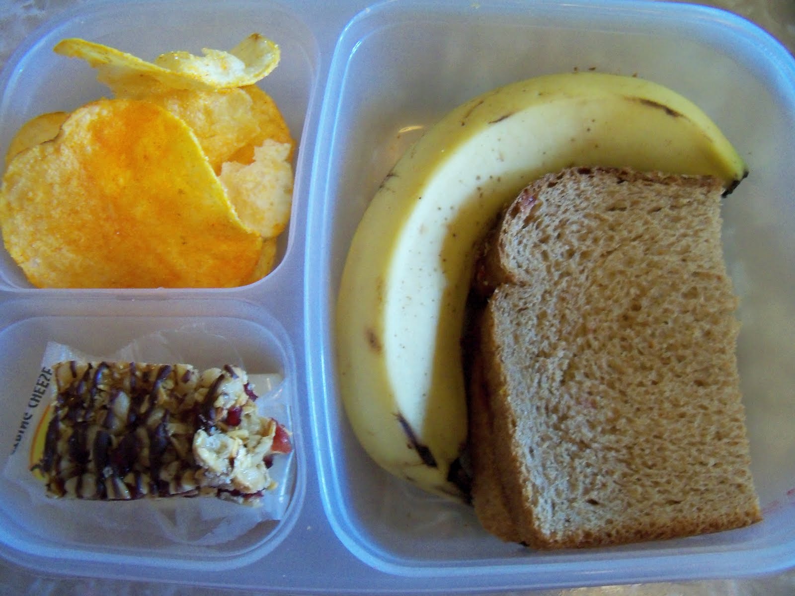 Lunches Fit For a Kid Amusement Park Lunch in Easy Lunchbox!