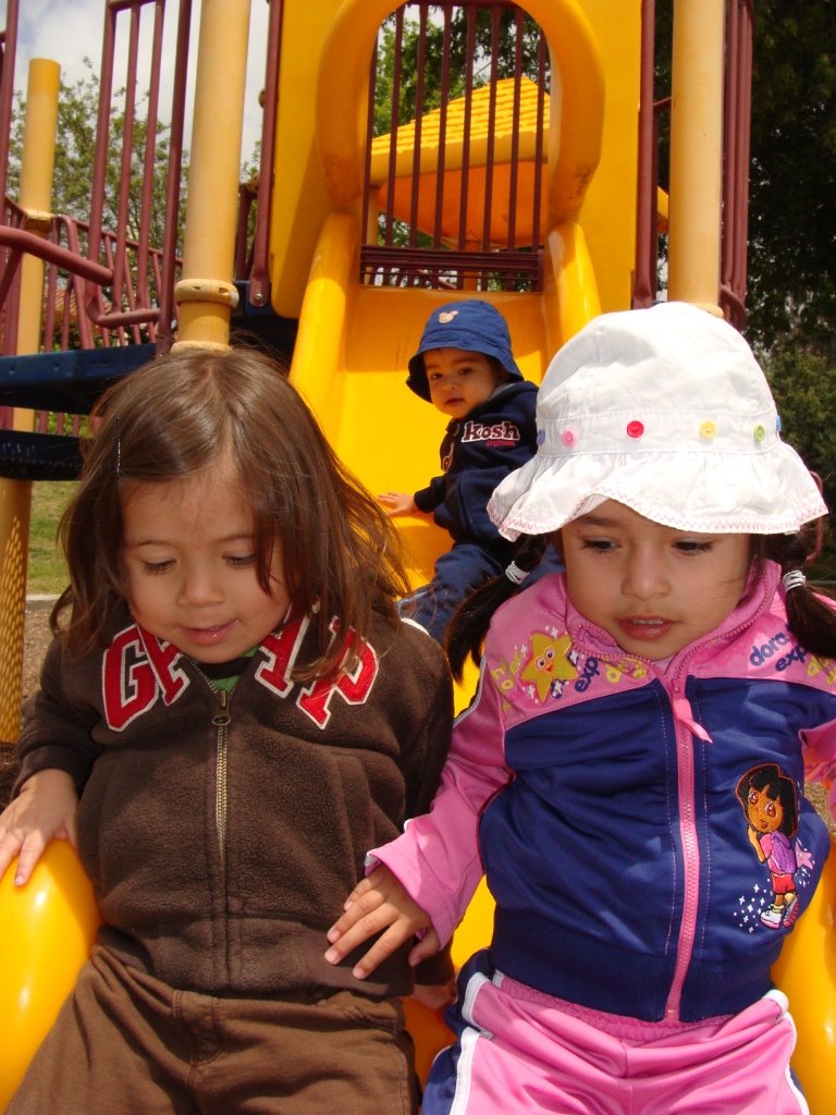[4.28.09-Playground1.jpg]