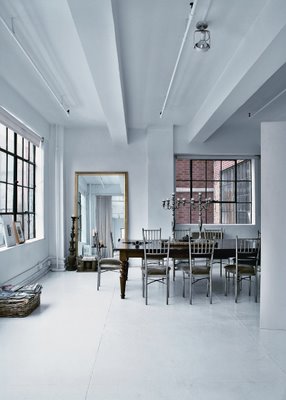 [Amsale+Aberra+dining.jpg]