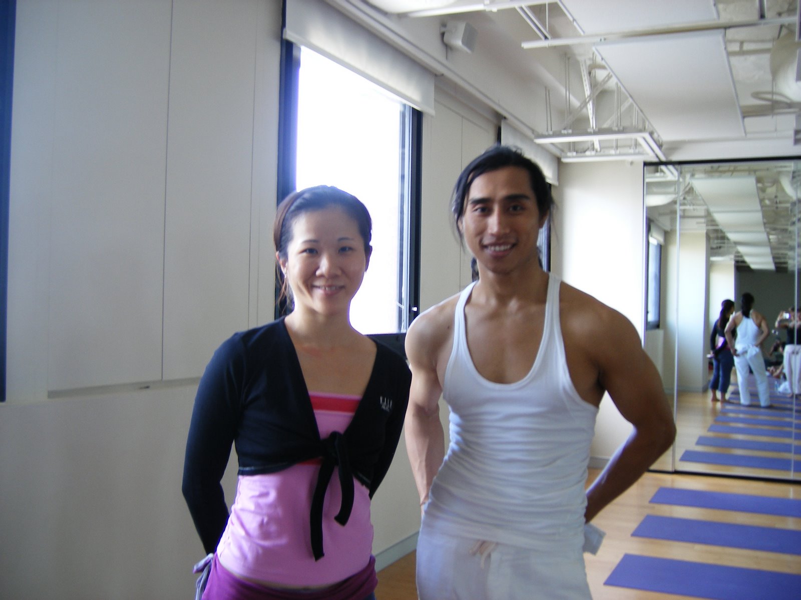 [2008_0412Salsa0041.JPG]