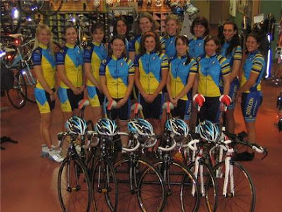 2009 DFT p/b Treads Elite Womens Road Team