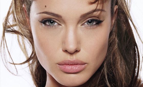 Angelina Jolie Face Surgery. What is it about Angelina#39;s