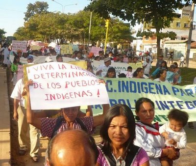 [marcha+indigena+en+ucayali.jpg]
