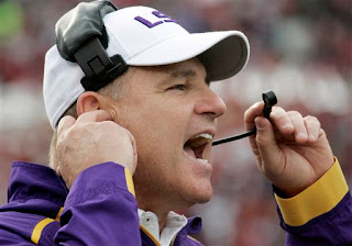 Les Miles should be fired