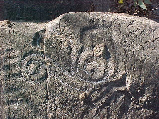 Petrograbado prehispánico
