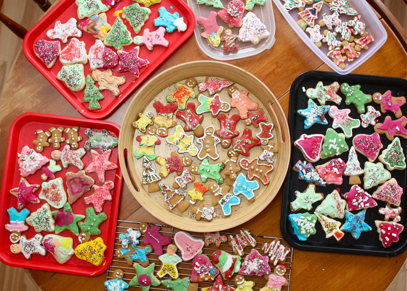 Under the High Chair The First Gingerbread of the Season