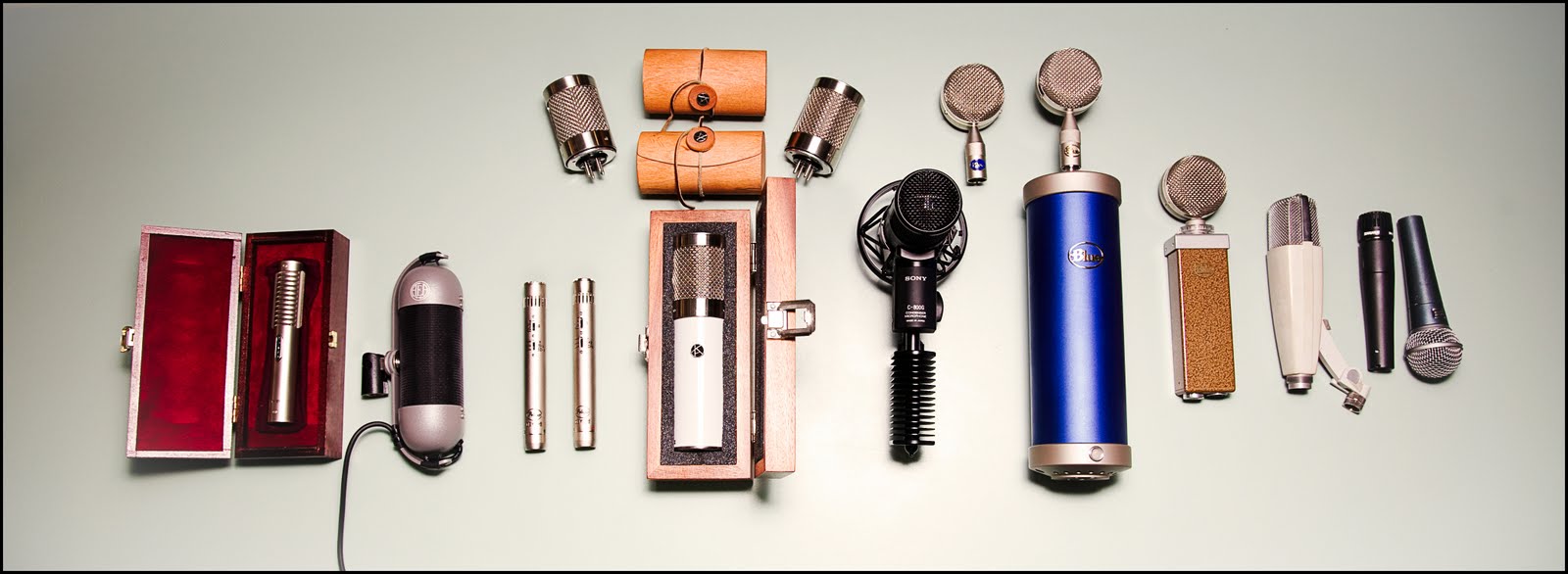 [Collection+2b-border.jpg]