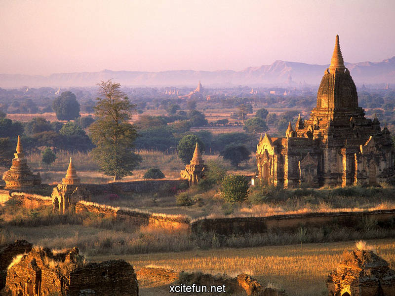 Ancient World Tour: Bagan Temples - The Ancient City of Burma