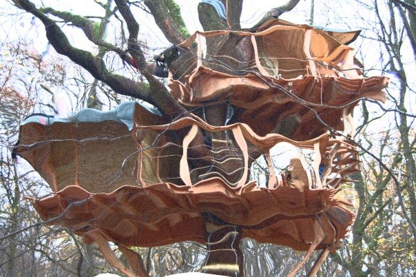 Tree house minimalis concept Simple Tree House Designs. Tree house minimalis concept