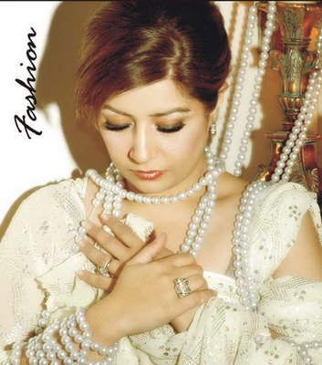 http://4.bp.blogspot.com/_mCQCUdBDa_U/S_kNkUXrwGI/AAAAAAAALHE/ljecbIGvhY8/s1600/atiqa-odho-pakistani-tv-actress.jpg