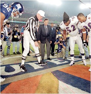 [superbowl-coin-toss.jpg]