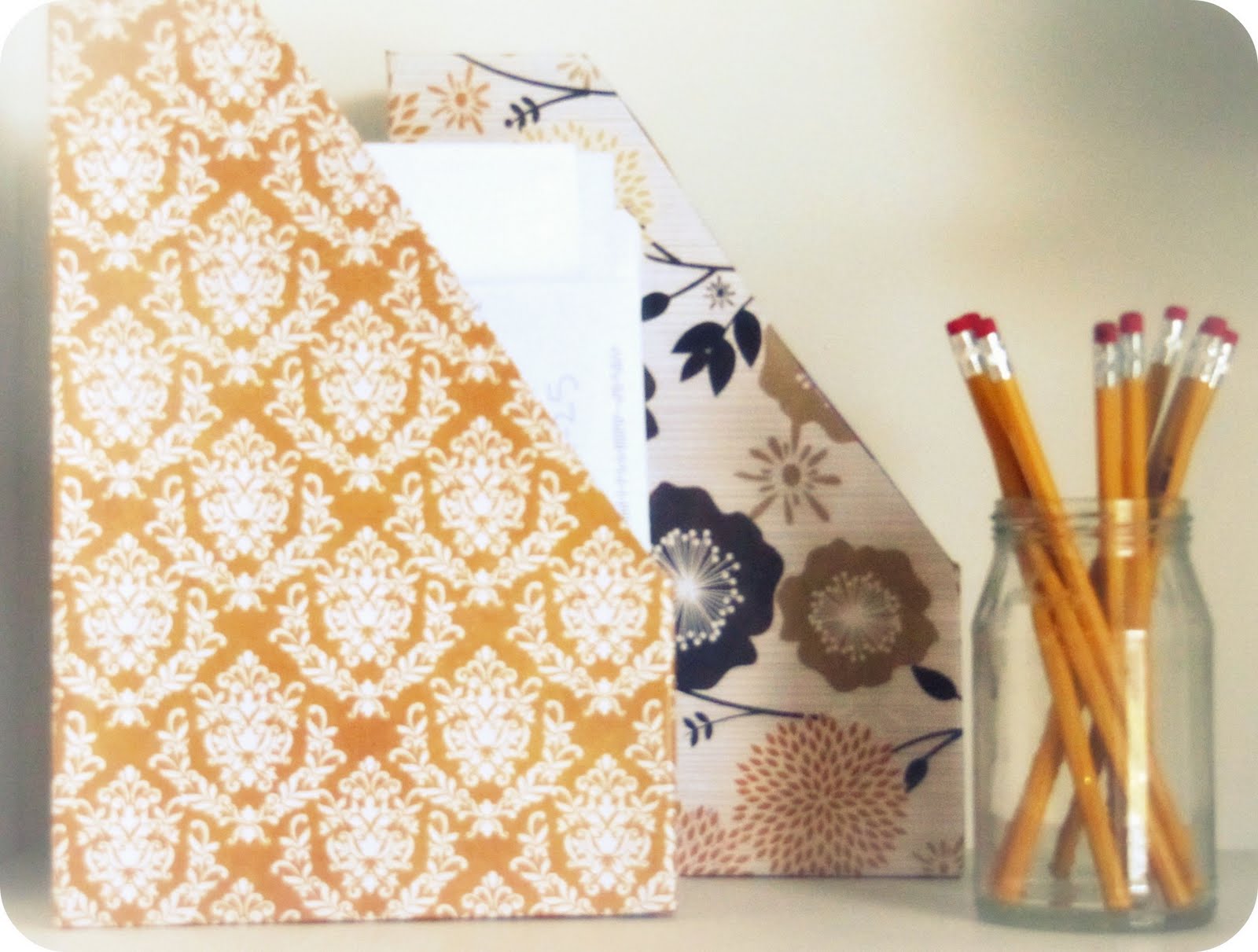 Cereal box Magazine holder The Wicker House