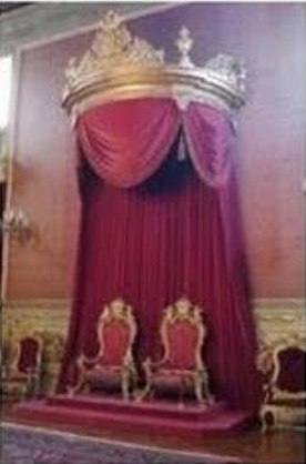 [Trono_1[1].JPG]