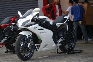 2010 new Minerva Megelli 250 RE pictures