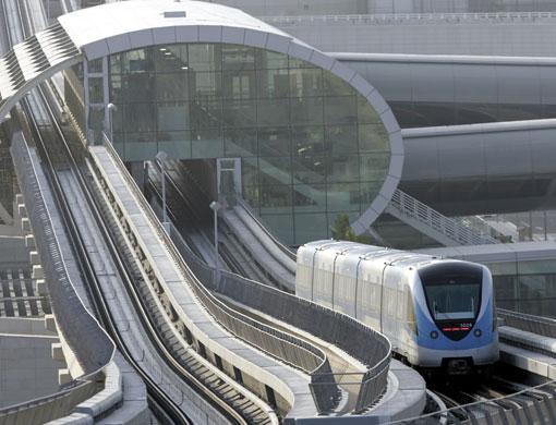 Dubai+metro+train+photos