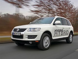 2011 Volkswagen Tourage Hybrid is New Technologies VW BlueMotion. 