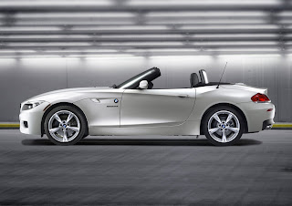 New BMW Z4 2011 Charismatic Roadster,Sport Automatic Cars.