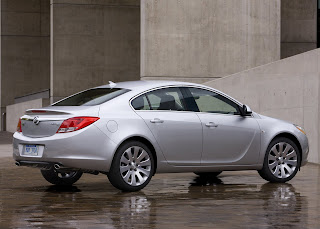 New Cars 2011 Buick Regal Is Rooted in Germany, 