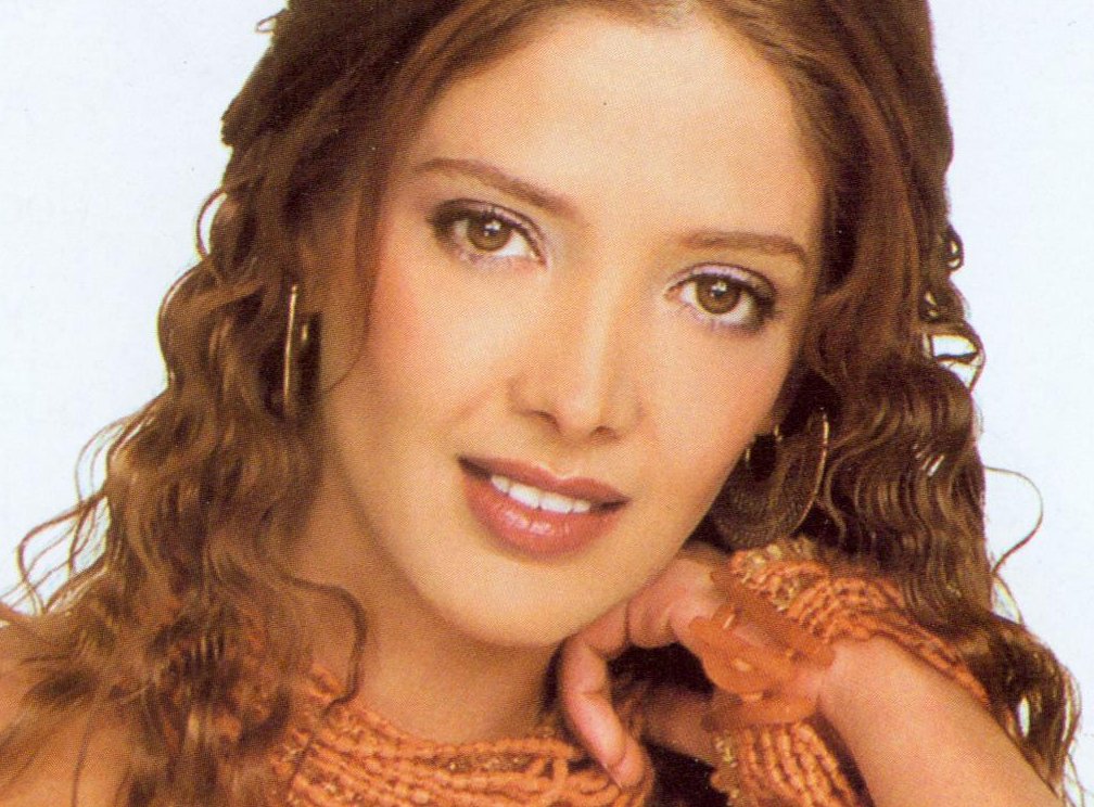 FOTO DE ARTISTA DESNUDA foto de artista desnuda: